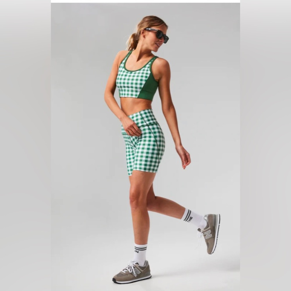 NWOT Tuckernuck Green Trellis Bike Shorts